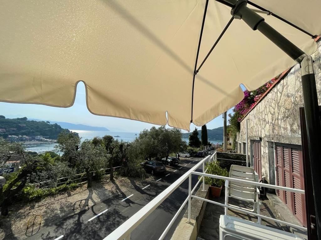 Ferienwohnung Monolocale Baia Dei Delfini Porto Venere Exterior foto